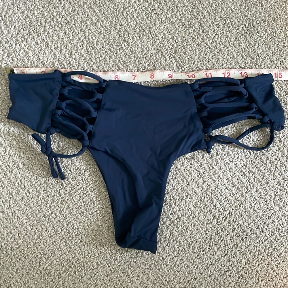 NWOT bikini bottom medium 8